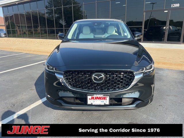 2025 Mazda CX-5 2.5 S Preferred photo 2