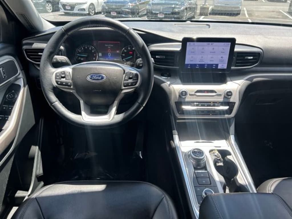 Used 2023 Ford Explorer XLT SUV