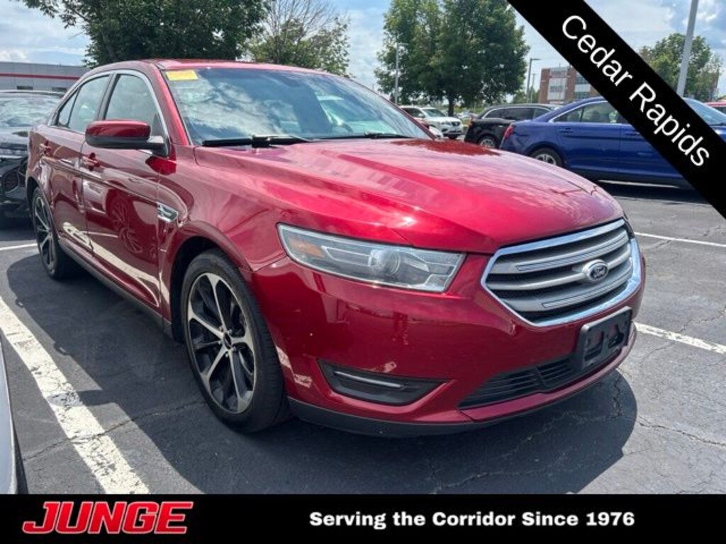 Used 2015 Ford Taurus SEL Sedan