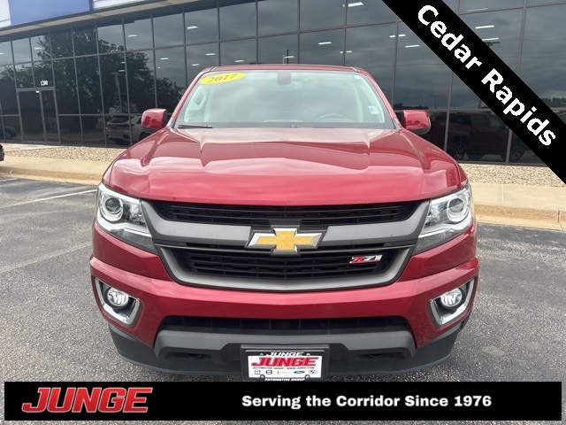 Used 2017 Chevrolet Colorado Z71 with VIN 1GCGTDEN2H1318452 for sale in Hiawatha, IA