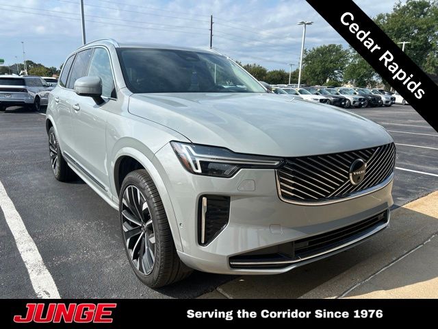 2025 Volvo XC90 SUV 