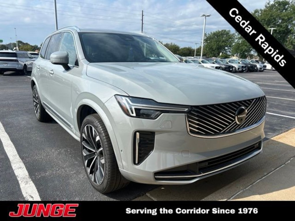 Used 2025 Volvo XC90 B6 Ultra SUV
