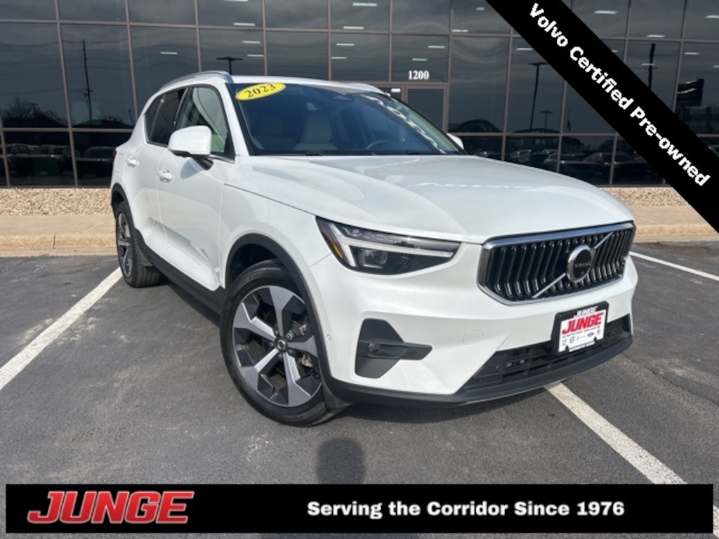 Used 2023 Volvo XC40 Ultimate SUV