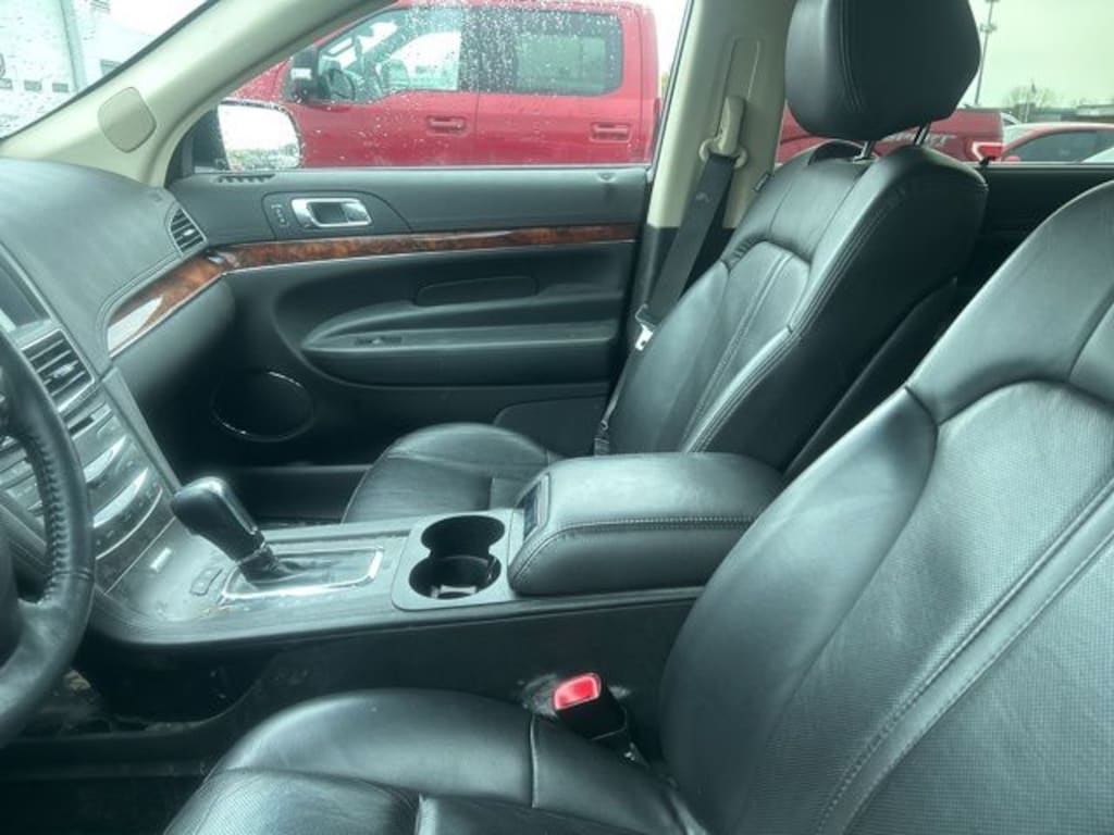 Used 2019 Lincoln MKT Standard SUV