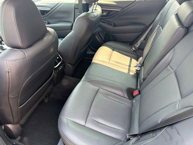 2020 Subaru Outback Limited - Photo 11