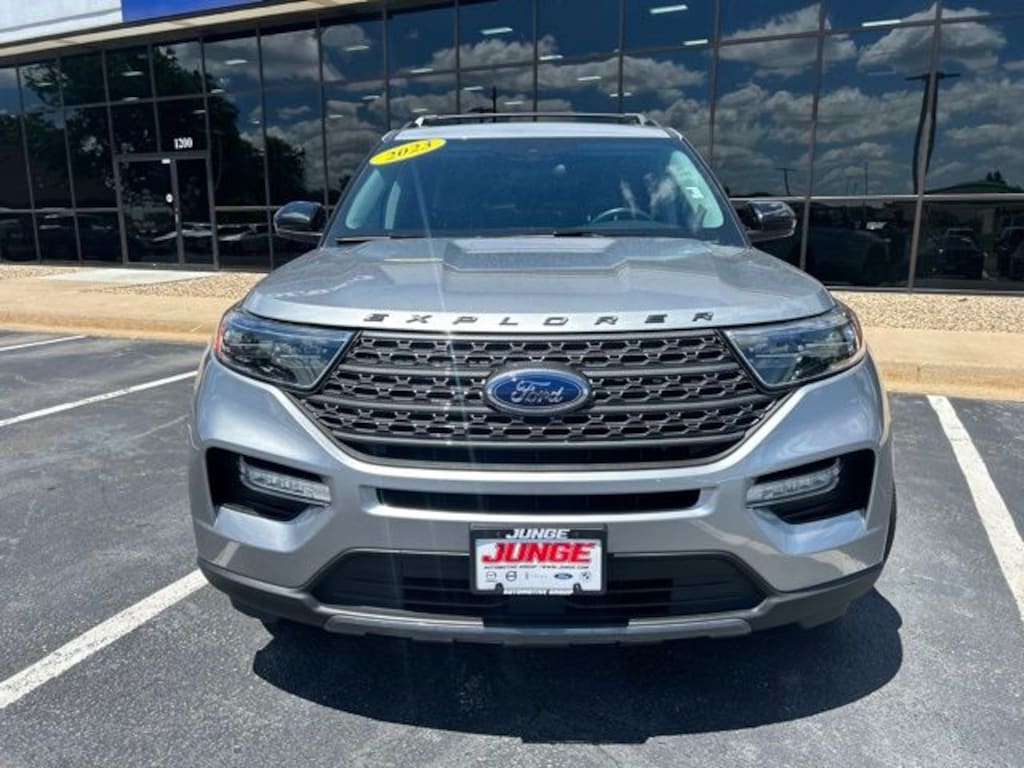 Used 2023 Ford Explorer XLT SUV