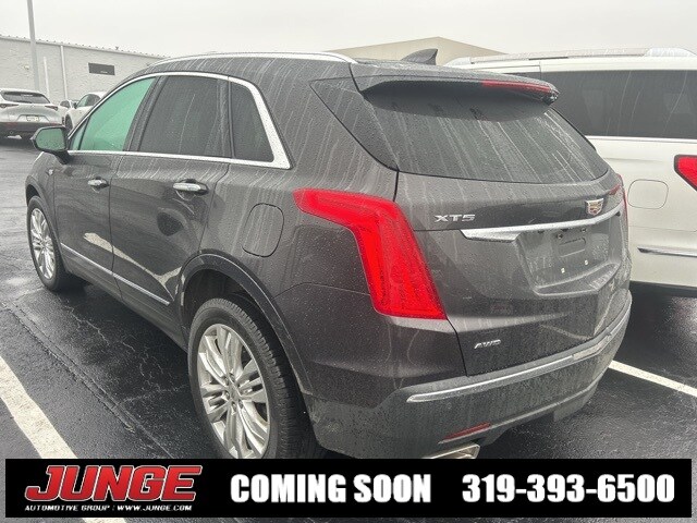 2017 Cadillac XT5 Premium Luxury photo 4
