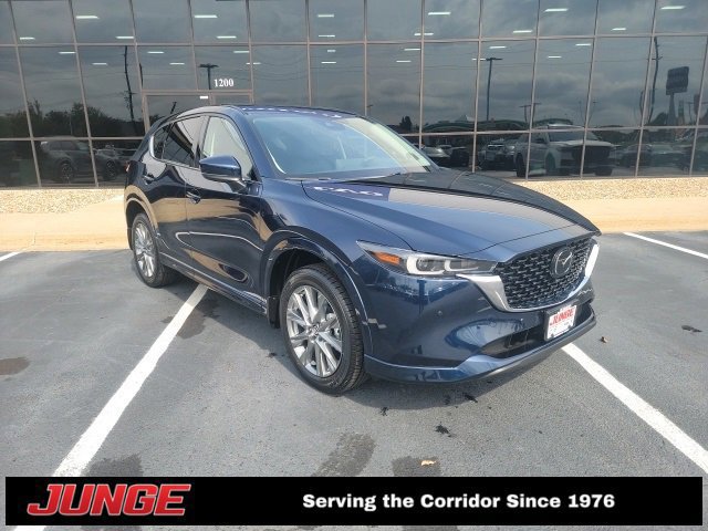 2025 Mazda CX-5 S Premium Plus package's photo