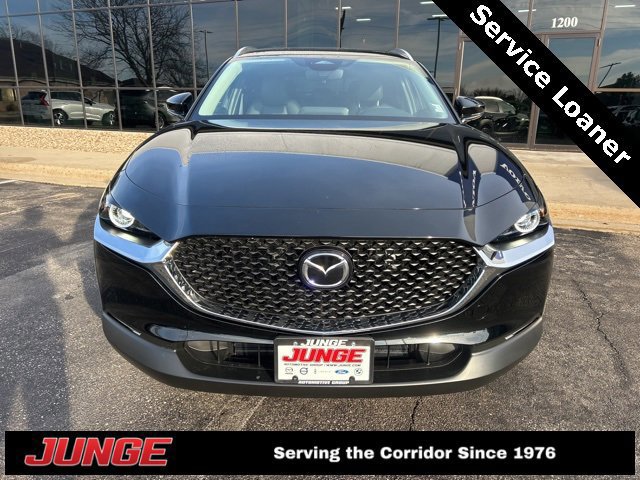 Used 2025 Mazda CX-30 Select Sport with VIN 3MVDMBBM8SM804630 for sale in Hiawatha, IA