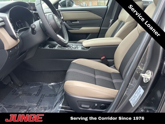 2025 Mazda CX-50 Premium - Photo 11