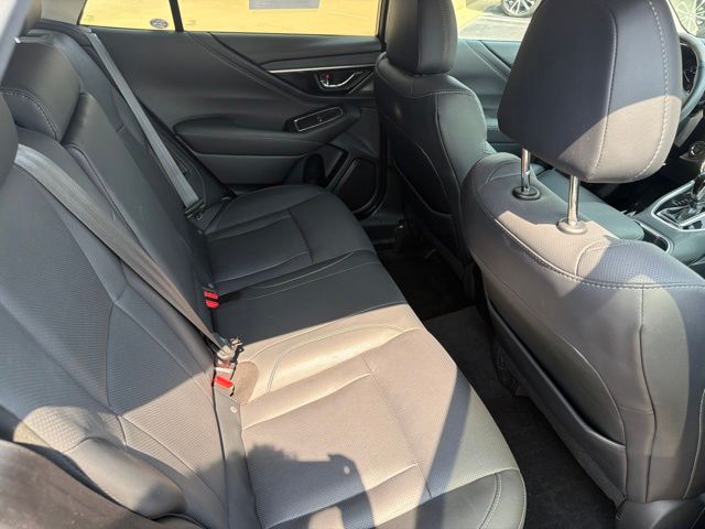 2020 Subaru Outback Limited - Photo 15