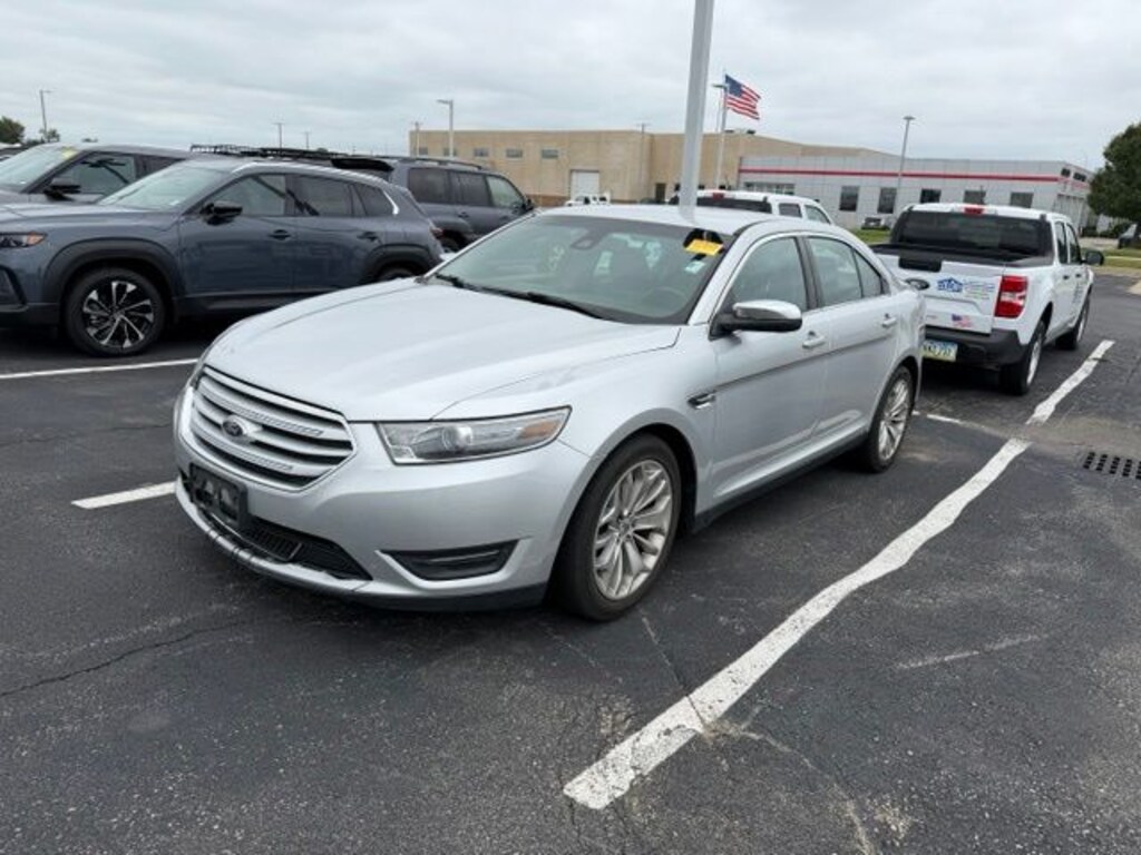 Used 2014 Ford Taurus Limited Sedan