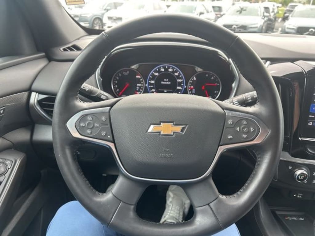 Used 2022 Chevrolet Traverse Premier SUV