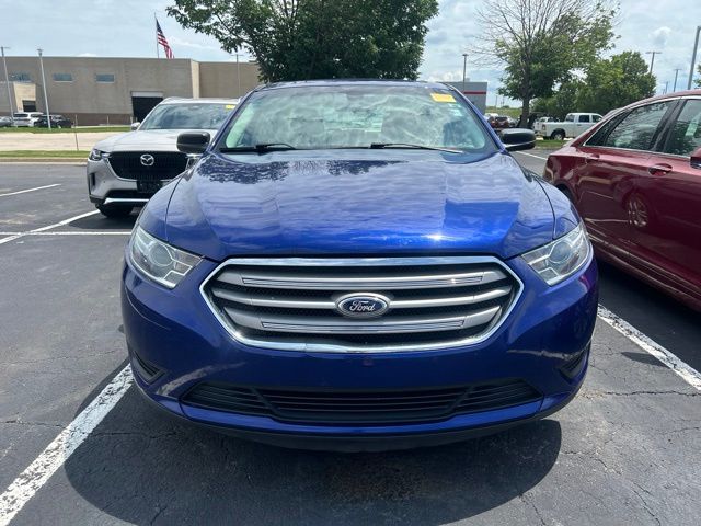 Used 2015 Ford Taurus SE with VIN 1FAHP2D92FG178064 for sale in Hiawatha, IA