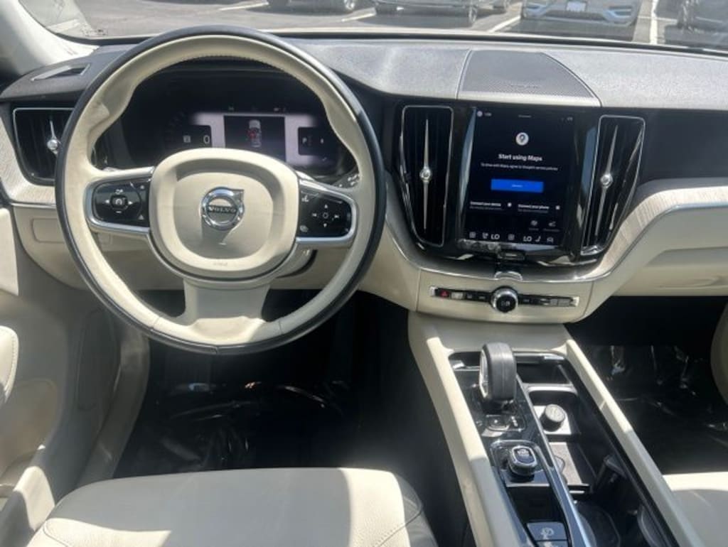 Used 2023 Volvo XC60 B5 Plus Bright Theme SUV