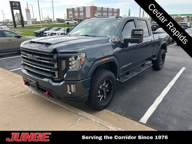 2020 GMC Sierra AT4 4WD Crew Cab Standard Box's photo