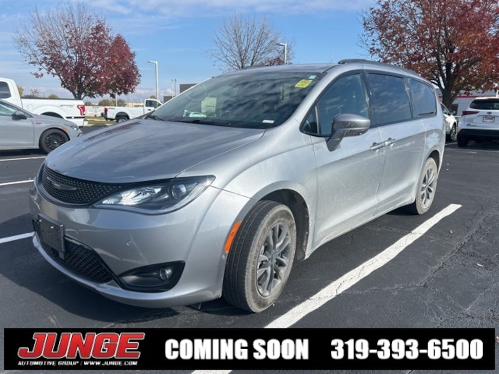 Used 2020 Chrysler Pacifica Launch Edition Minivan/Van