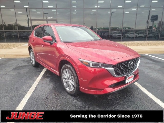 2025 Mazda CX-5 S Premium Plus package's photo