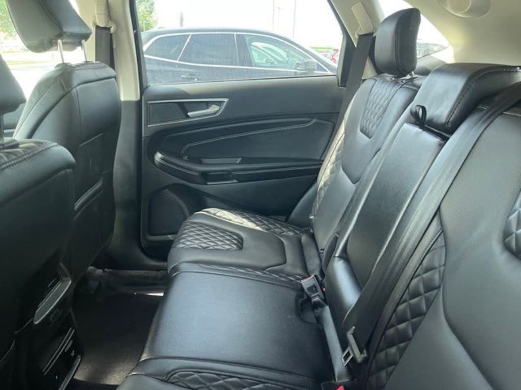 Used 2024 Ford Edge Titanium SUV