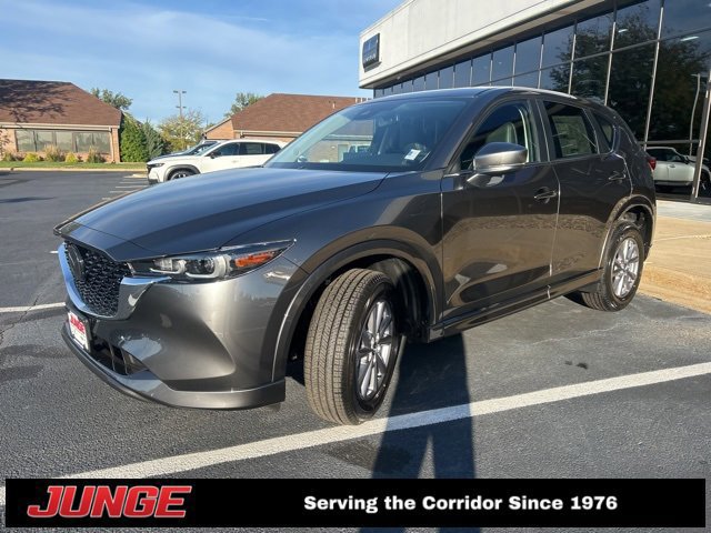 2025 Mazda CX-5 2.5 S Preferred photo 3