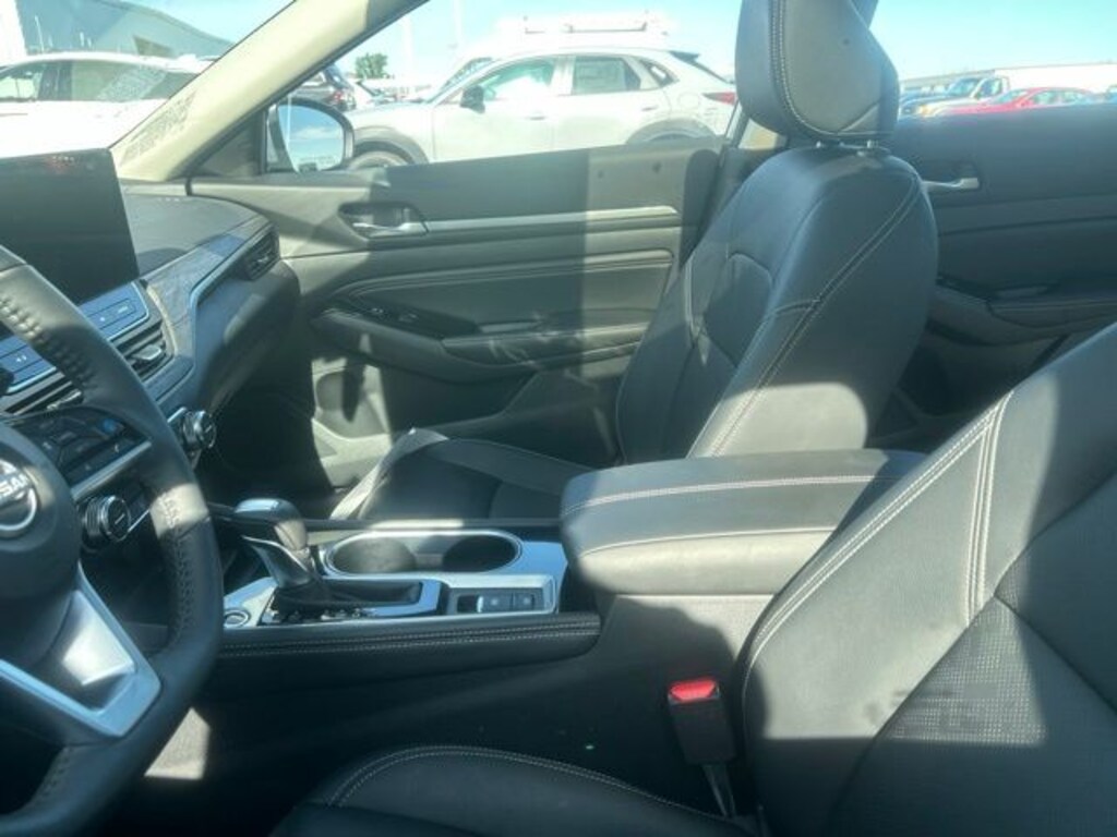 Used 2023 Nissan Altima 2.5 SL Sedan
