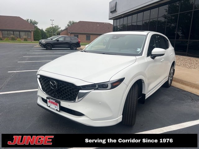 2025 Mazda CX-5 2.5 Premium Plus photo 2
