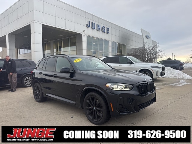 2022 BMW X3 30i's photo