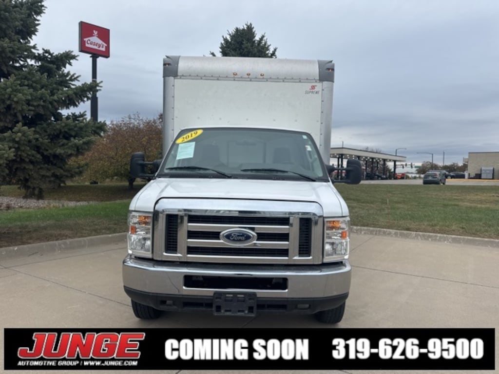 Used 2019 Ford E-450 Cutaway Base Cab/Chassis