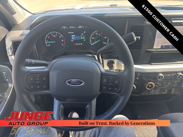 2026 Ford F-250 Super Duty XL - Photo 30