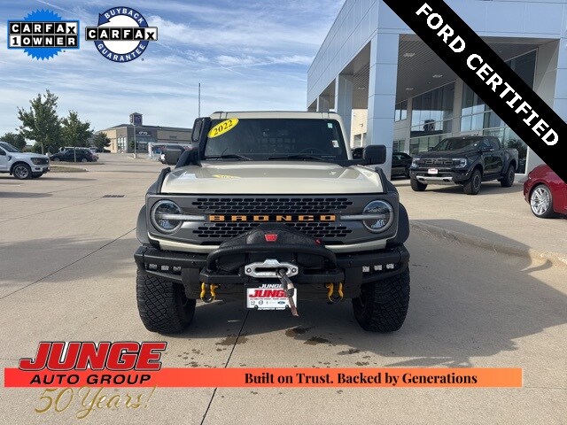 2022 Ford Bronco Everglades photo 2