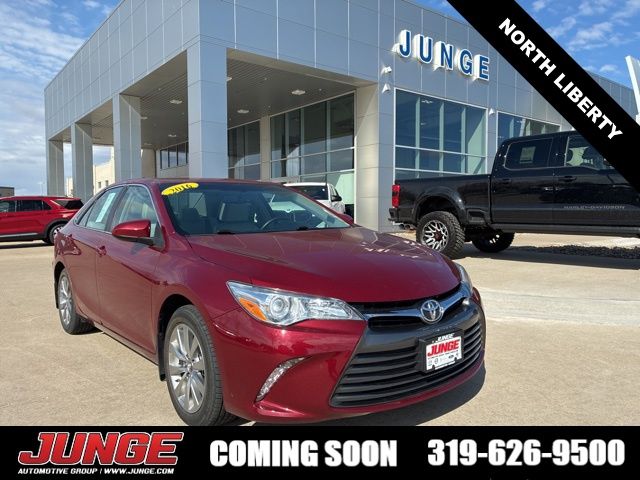 2016 Toyota Camry XLE