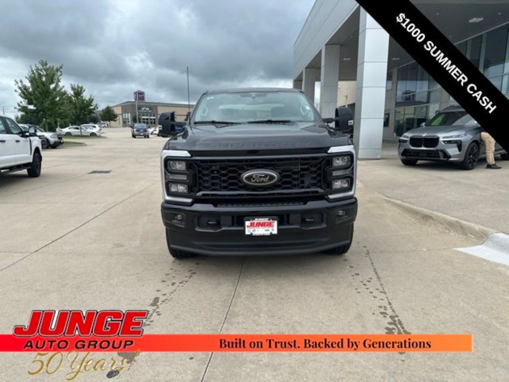 New 2026 Ford F-250SD Lariat Truck