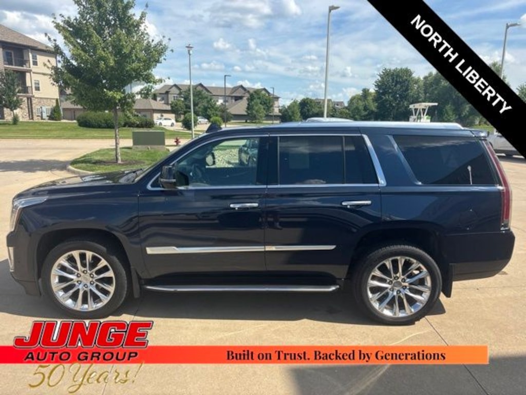 Used 2020 CADILLAC Escalade Luxury SUV