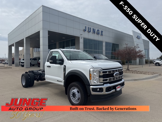 2024 Ford F-550 Chassis TRUCK 