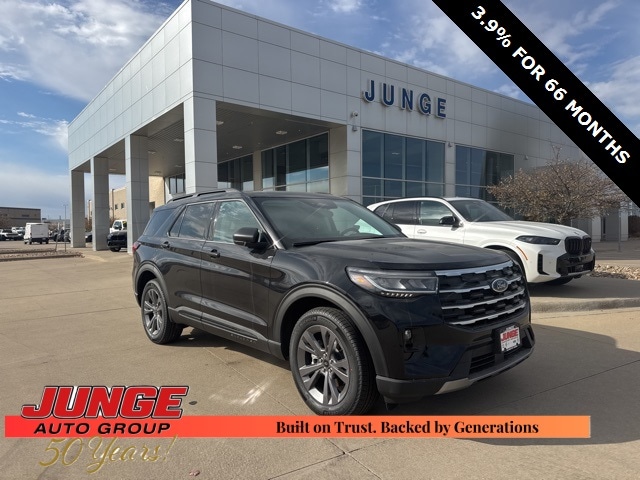 2026 Ford Explorer Active's photo