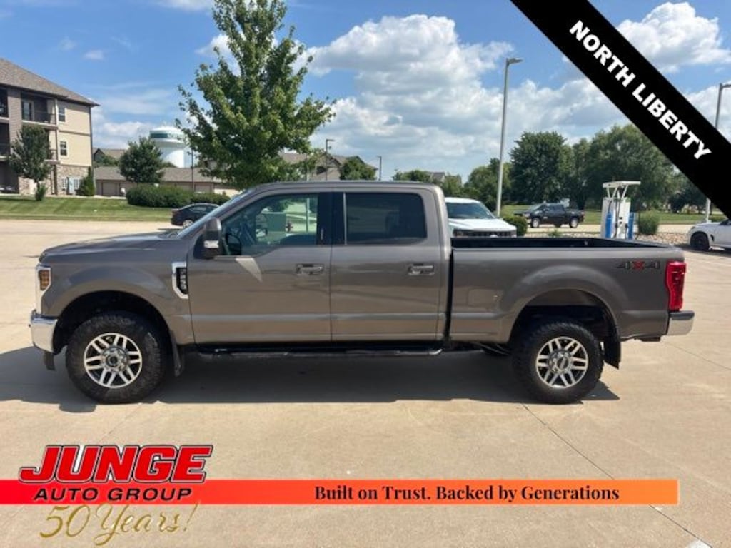 Used 2019 Ford F-250 Lariat Truck