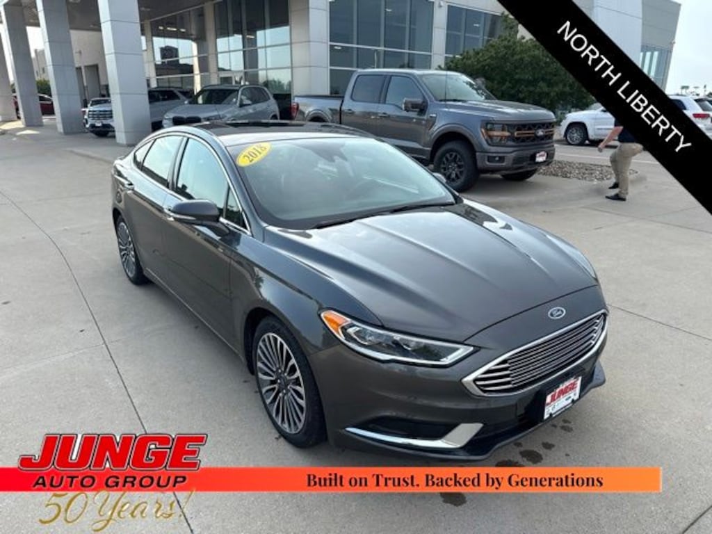 Used 2018 Ford Fusion SE Sedan