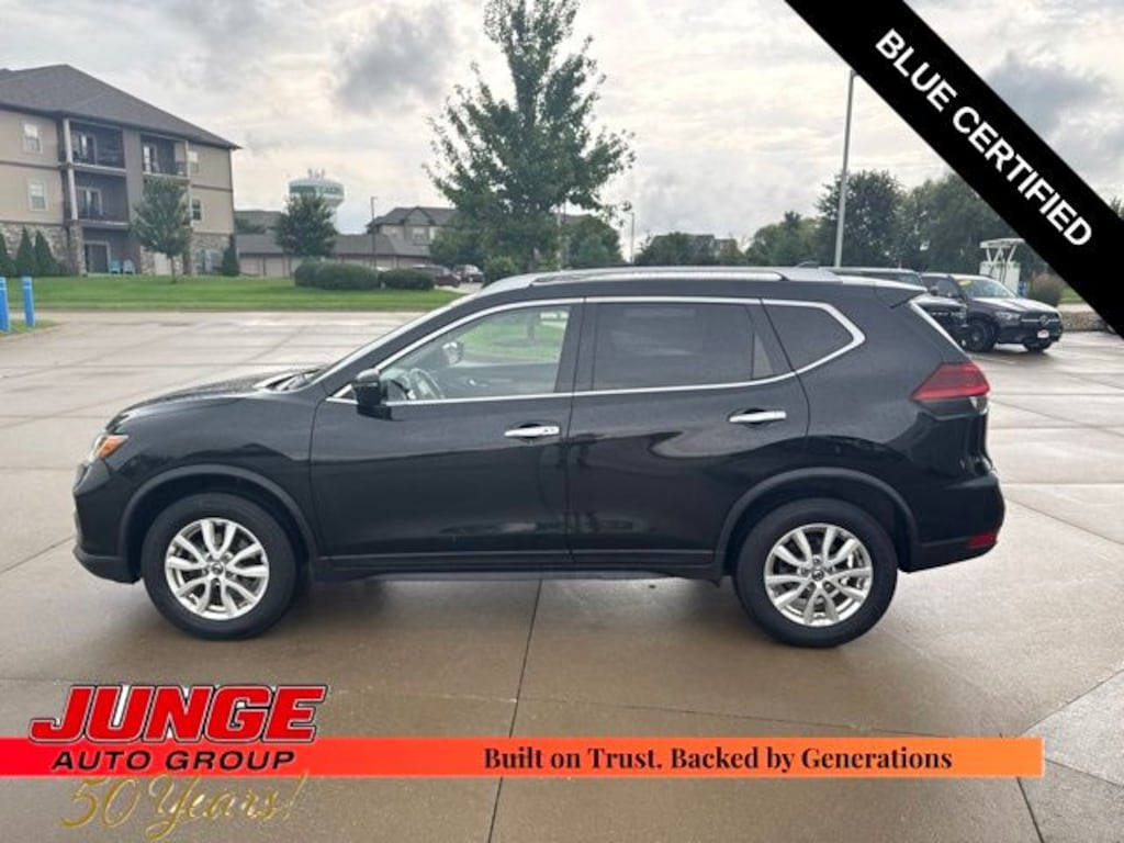 Used 2020 Nissan Rogue SV SUV