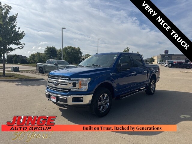 2018 Ford F-150 XLT photo 2