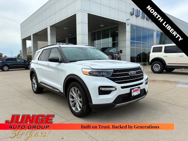 2021 Ford Explorer XLT 4WD's photo