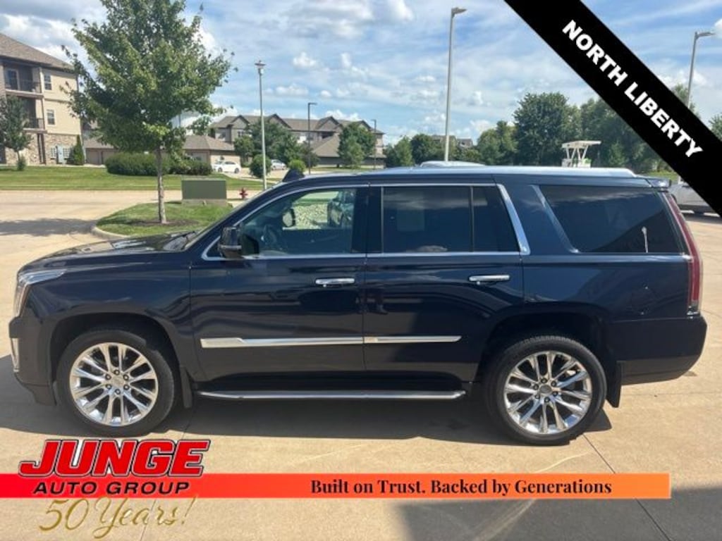 Used 2020 CADILLAC Escalade Luxury SUV