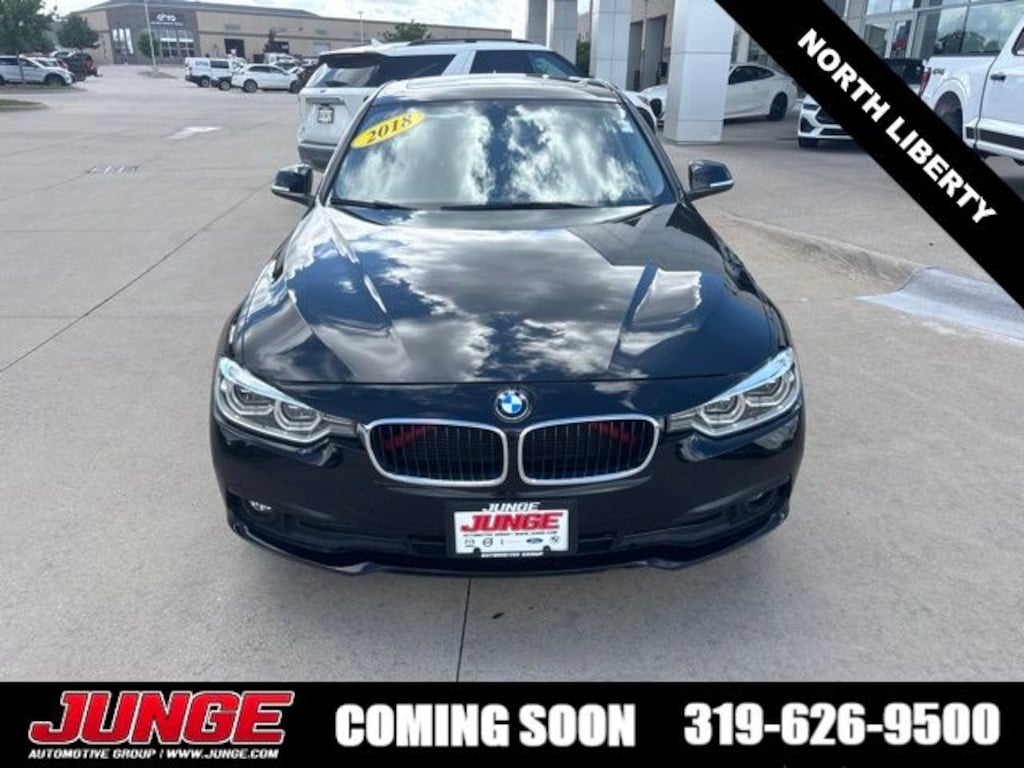 Used 2018 BMW 320i 320i xDrive Sedan