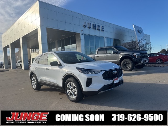 2026 Ford Escape Base's photo