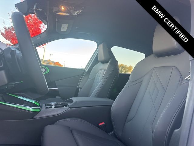 2026 BMW X3 30 - Photo 25