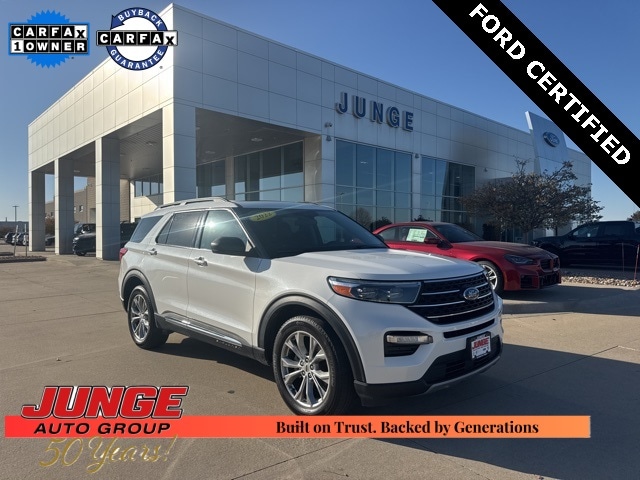 2022 Ford Explorer XLT's photo