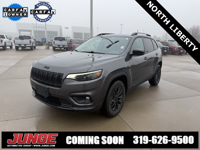 2023 Jeep Cherokee Altitude Lux's photo