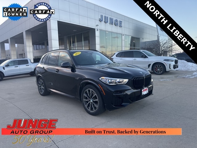 2023 BMW X5 45e's photo