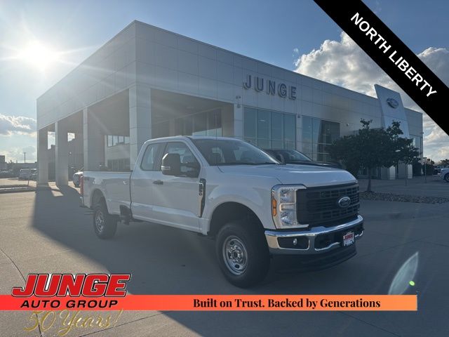 2025 Ford F-250 Truck 