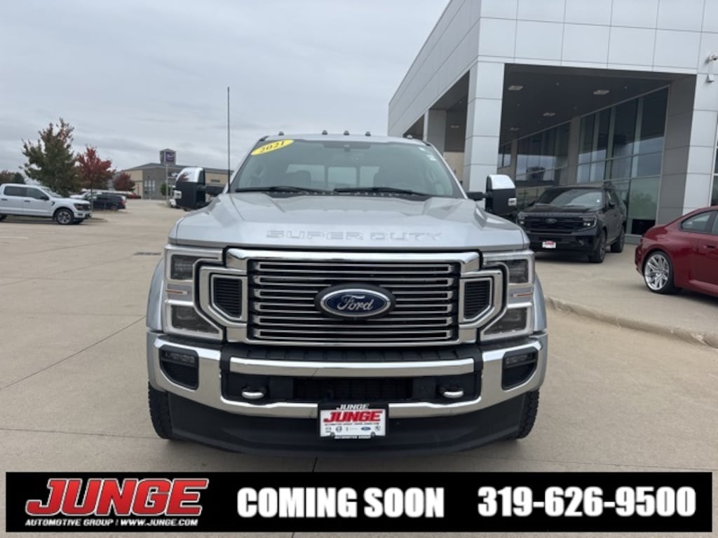 Used 2021 Ford F-450 Lariat Truck