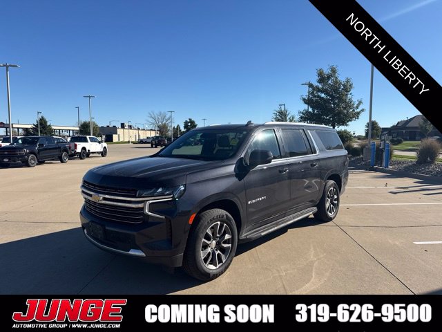 2023 Chevrolet Suburban LT